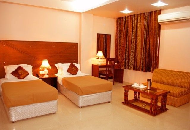 Hotel Kyron Дели Экстерьер фото