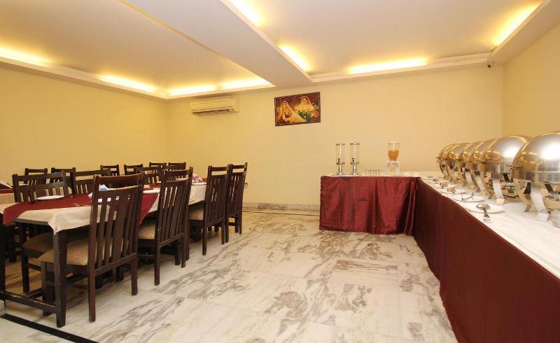 Hotel Kyron Дели Экстерьер фото